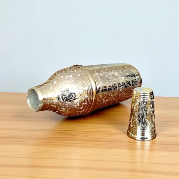 Attro Signature 24K Gold Beer Bottle - Image 2