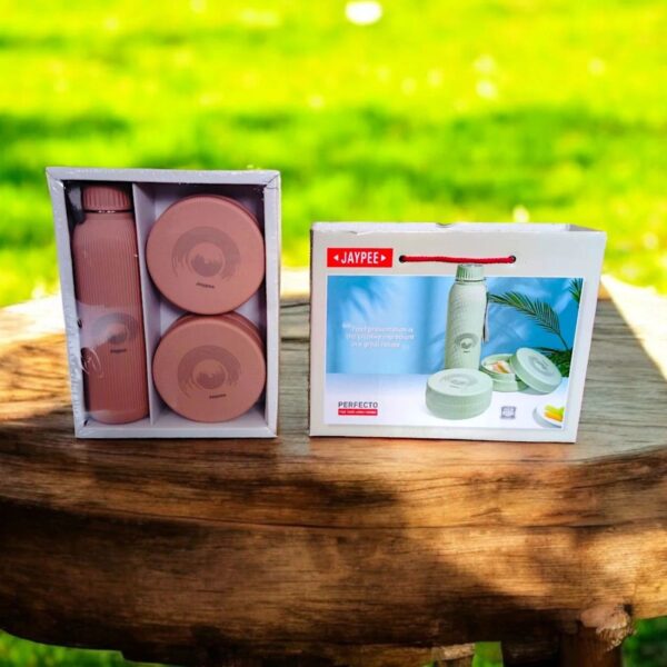 Jaypee Perfecto 3 Piece Gift Set (1pc Water Bottle - 690ml + 2pc Lunch Box - 415ml) - Image 3