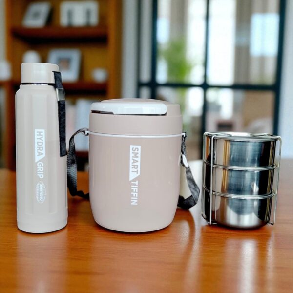 Asian 2 Piece Daily Dynamo Pack (1pc Smart Tiffin Carrier 3 + 1pc Hydra Grip 700 Bottle - 500ml)