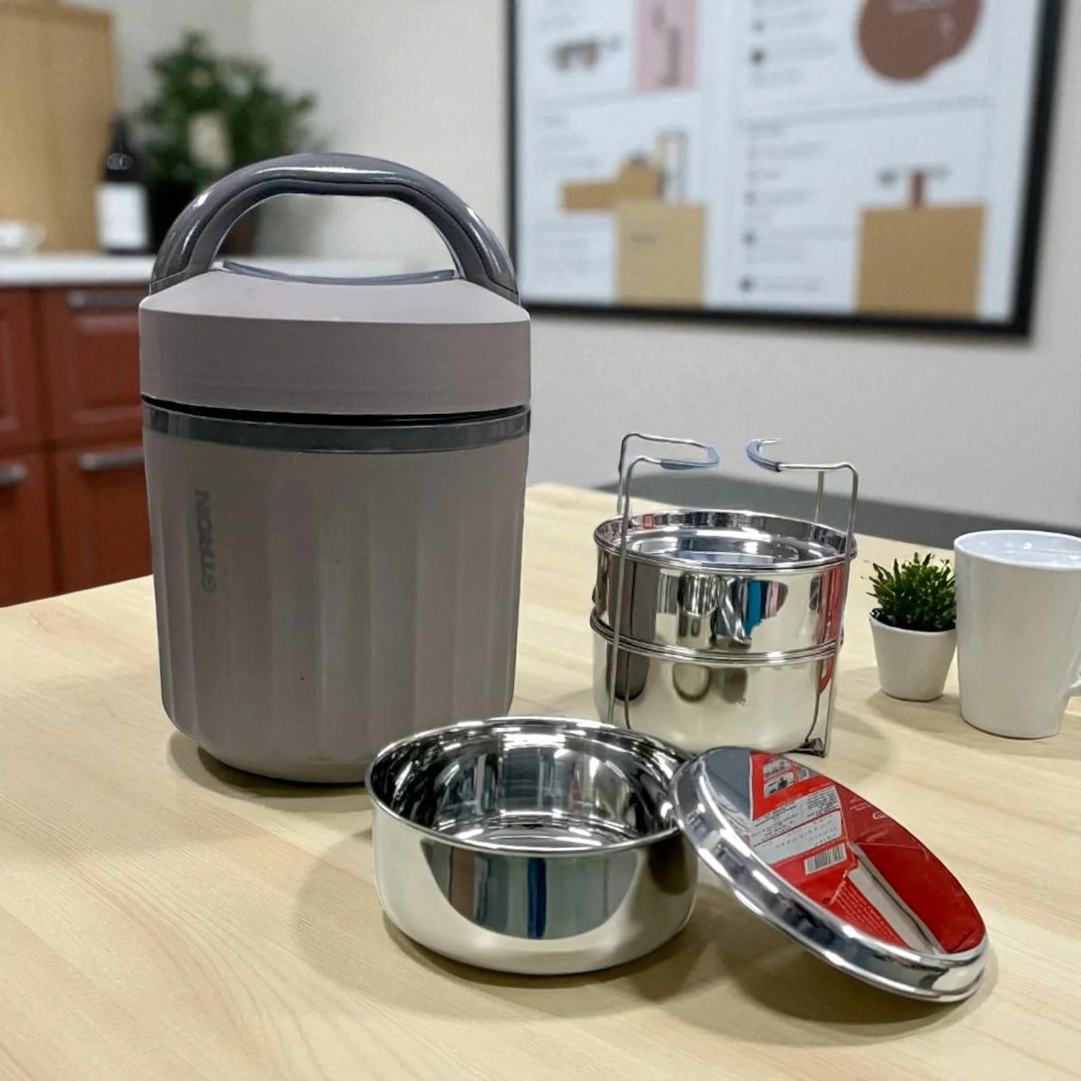 Jaypee Plus eTron 3 Stainless Steel Container Electric Lunch Box - Image 2