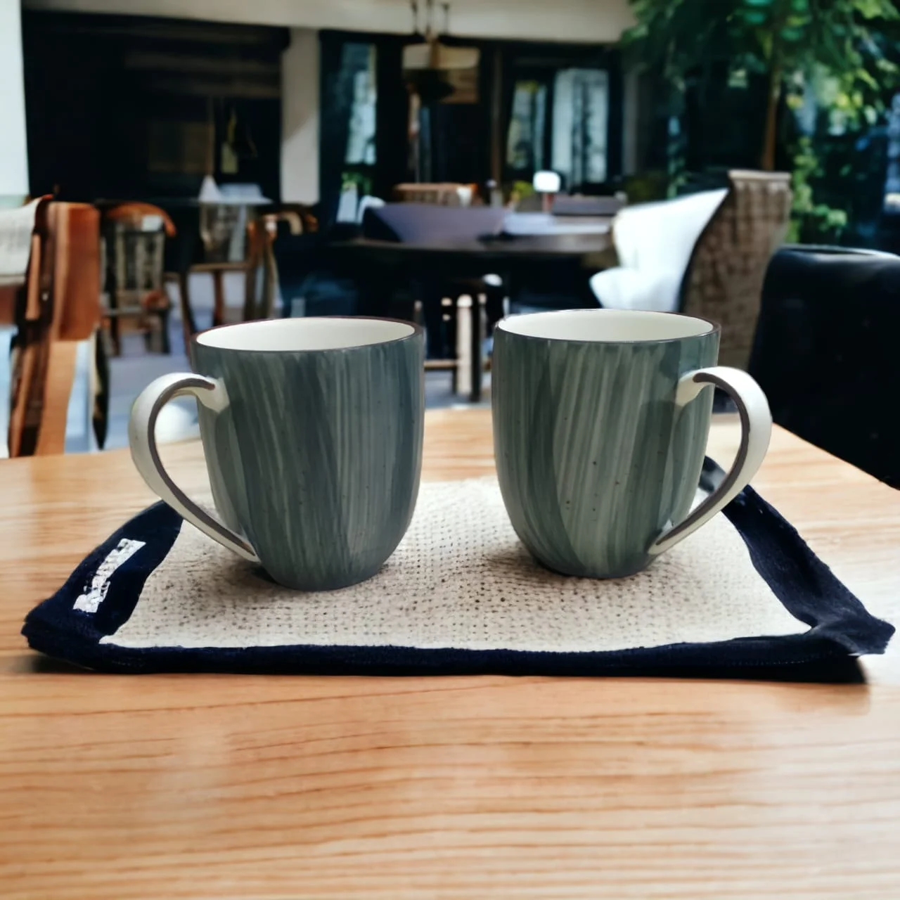 White Gold 2 Piece Coffee Mug Set