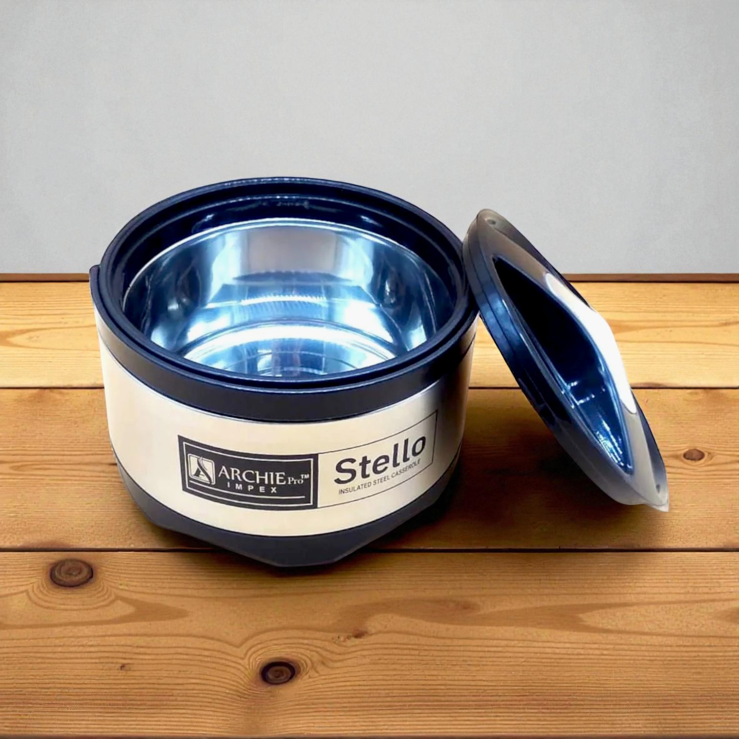 Archie Stello Insulated Casserole - 1000ml - Image 4